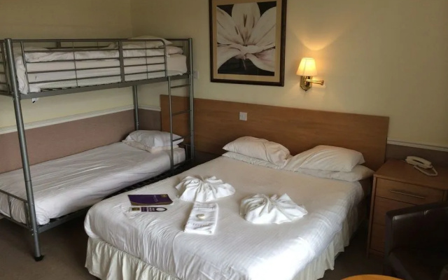 Diamond Hotel