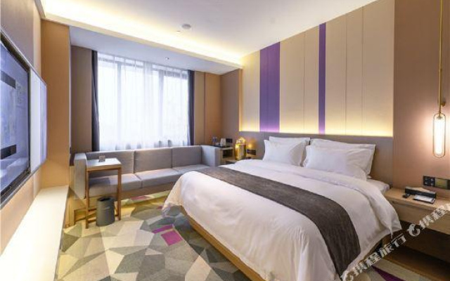 Lavande Hotel Chengdou Qingbai River Phoenix Lake
