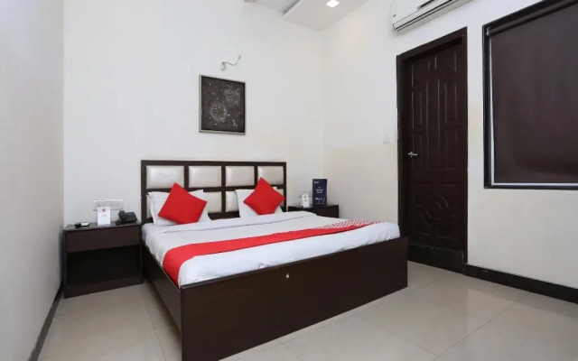 Hotel Radhe Inn by OYO Rooms