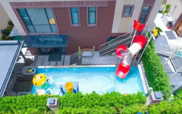 Zengcheng Baishuizhai Sanying Meijing Jiayuan Swimming Pool Villa