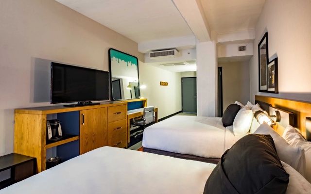 Hotel Indigo Madison Downtown by IHG