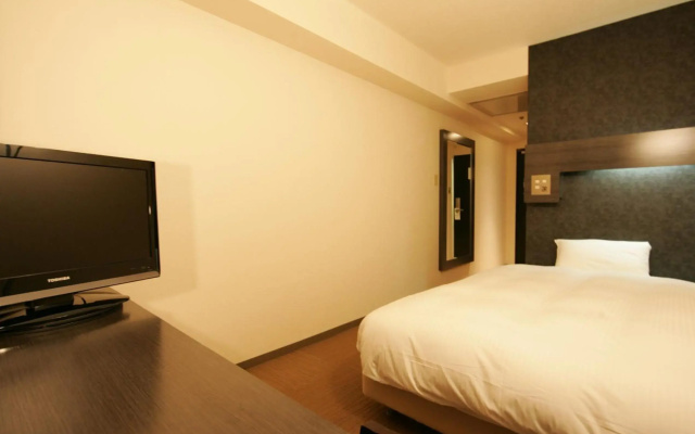 Green Rich Hotel Nishitetsu Ohashi Ekimae
