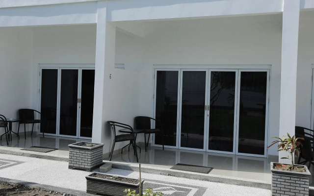 Silver Fern Beach Retreat