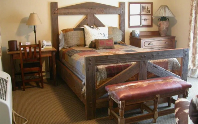 Annabelle Inn