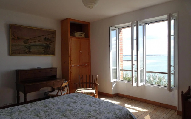 Villa in Normandy With Beach Access