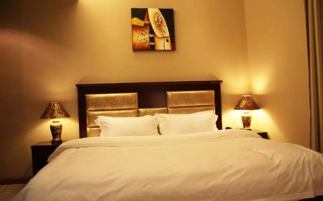 Karen Century Hotel (Mudu Ancient Town Lingyan Mountain Scenic Area Branch)