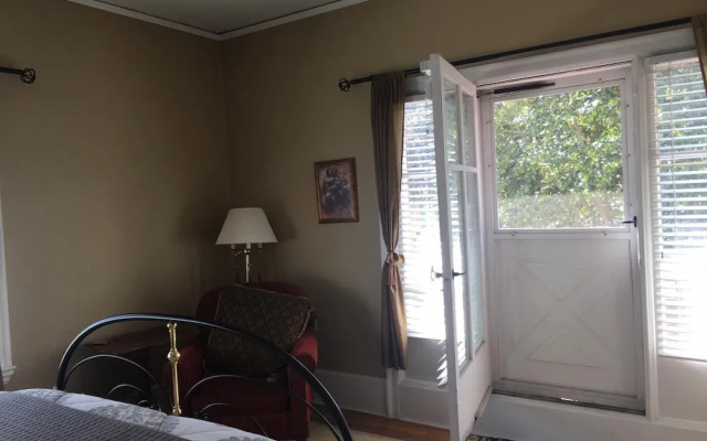 The Villa Bed & Breakfast - Adults Only