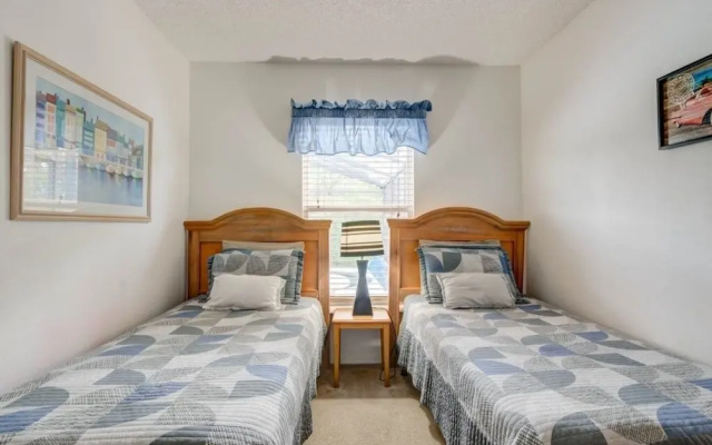 South Facing/pet Friendly Pool ! 5 Bedroom Home