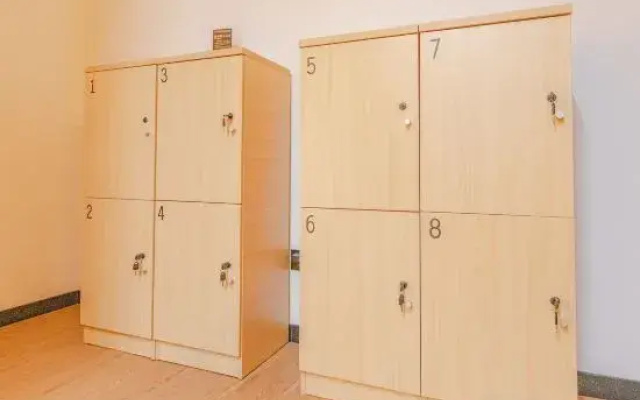 Snails Hostel