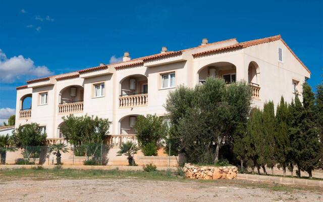 Отель Apartamentos Sol Romantica вид на фасад