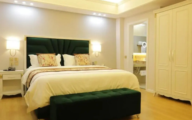 Brais Hotel