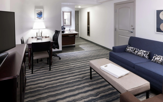 Embassy Suites by Hilton Tampa Brandon