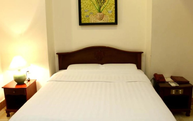 Tan Son Nhat 1 Hotel