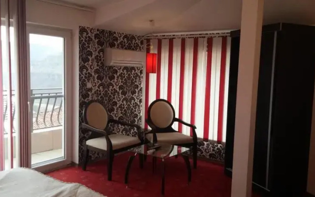 Hotel Kiev