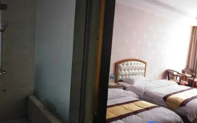Jinping Linquan Hotel