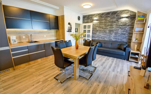 Apartment 10 in Villa Petrac