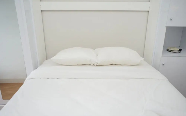 Elegant and Comfort Studio at Transpark Bintaro Apartment