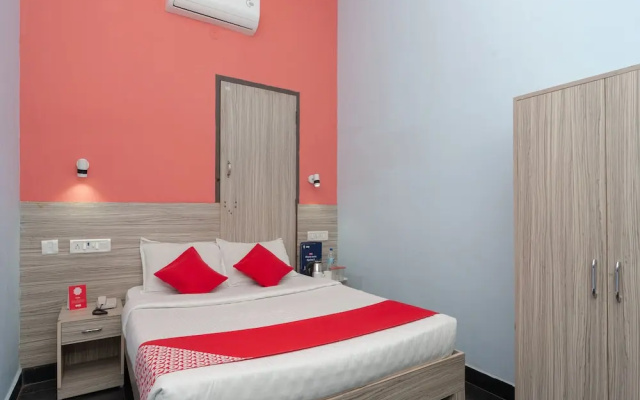 OYO 16117 Grace Residency