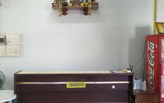 PonTaWin Budget Hotel