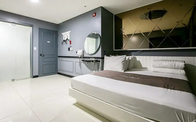 No5 Noman Motel