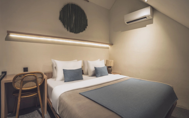 Canggu Cabana Beach Resort by Ini Vie Hospitality
