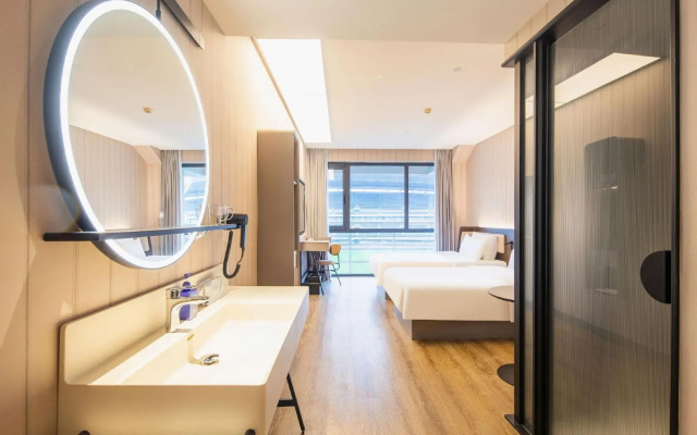 HanTing Hotel (Luoyang Sports Center)
