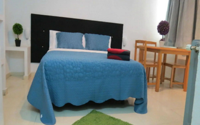 Comet Suites Almona