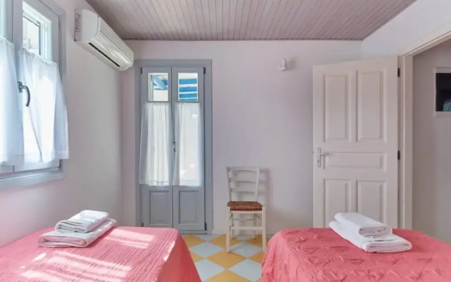 Angel Villa in Paros