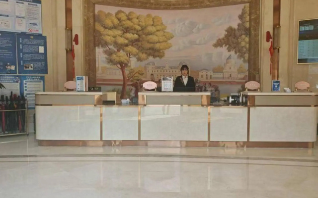 Vienna Hotel (Daojiao Store)