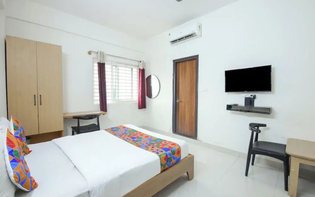 FabHotel Golden Grand Inn - Global Village