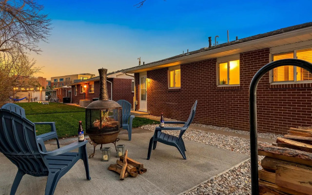 Urban Oasis Near Old Town & Pvh – Dog Friendly!