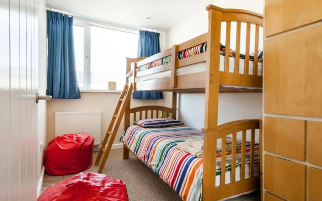 Kernow Trek Lodge