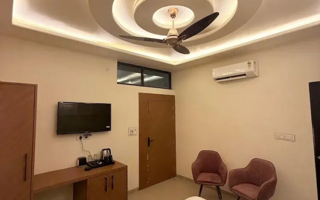 Shanti Vilas Hotel
