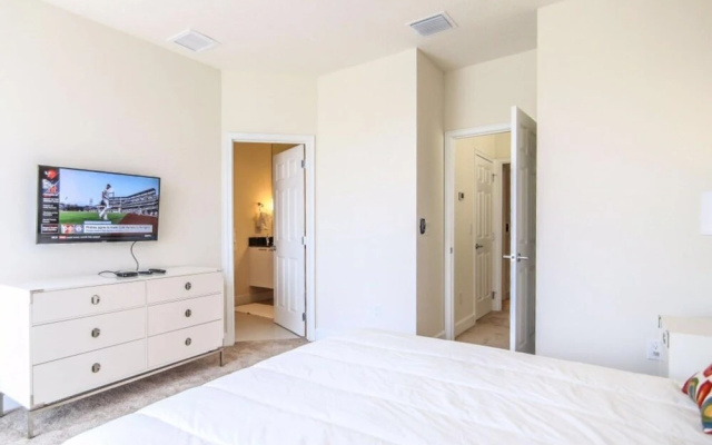 Serenity - 17413 Serenidad Boulevard