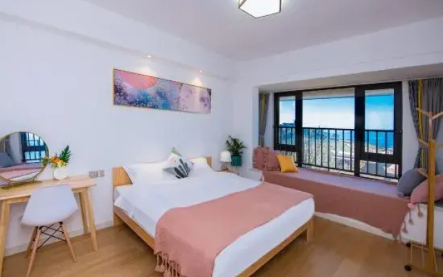 Fuxian Lake Winter and Summer Villa