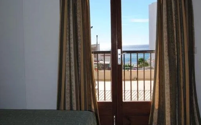 Hostal Mayol