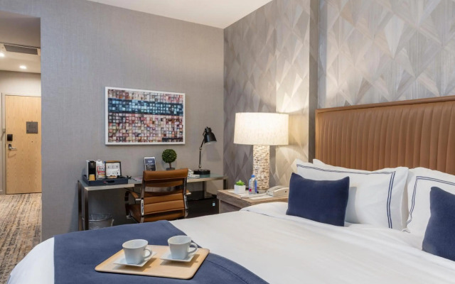 Artezen Hotel