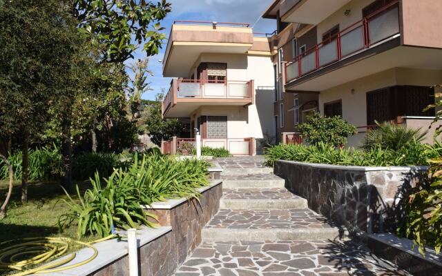 Отель B&B La Ginestra Торре-дель-Греко вид на фасад
