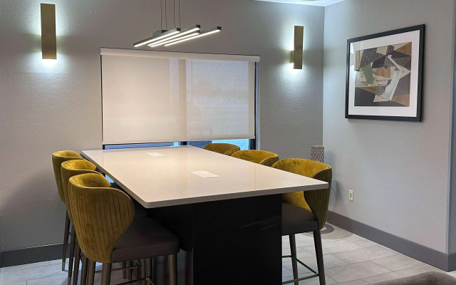 La Quinta Inn & Suites by Wyndham South Bend
