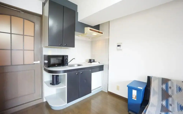 Terry's Apartment Shinsaibashi East I G13B