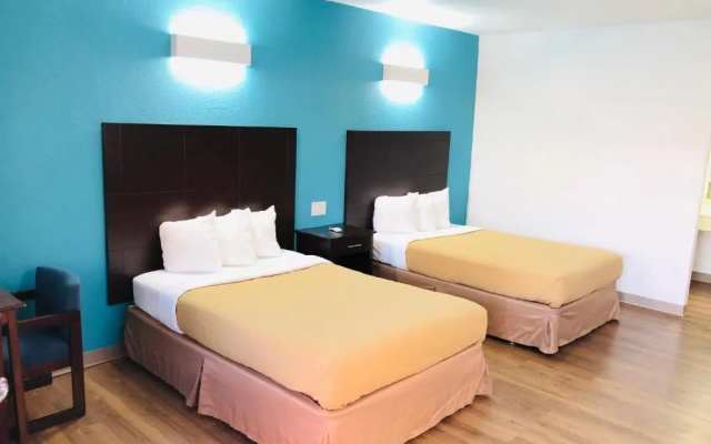Motel 6-Falls Church, VA - Arlington Boulevard