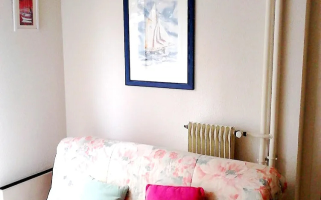 Apartment With 2 Bedrooms in Vaux-sur-mer, With Furnished Terrace and