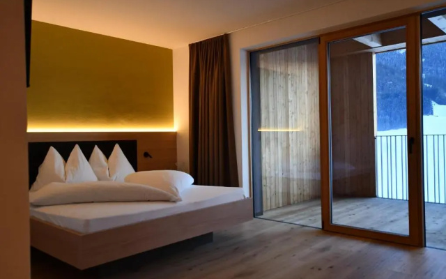 Hotel Tyrol