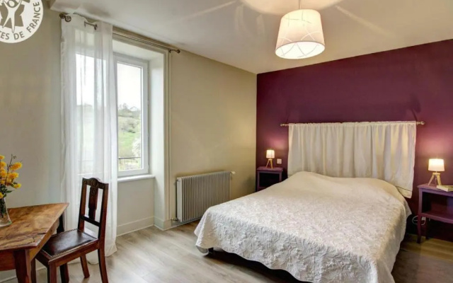 Gîte Saint-Didier-sur-Rochefort, 7 pièces, 12 personnes - FR-1-496-18
