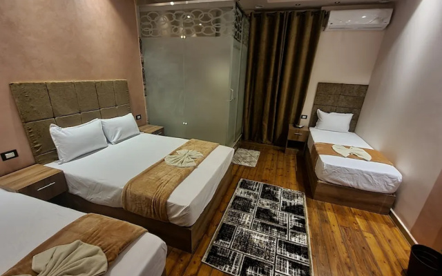 Cairo plaza 2 hotel