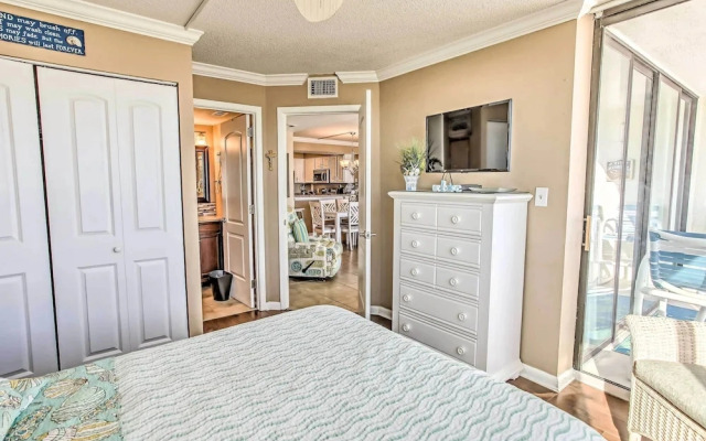 2 Mi to Golfing: Oceanfront Myrtle Beach Condo