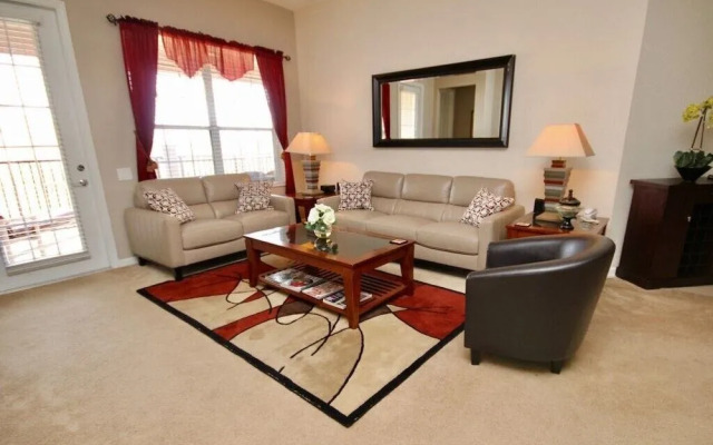 Poolside Penthouse Cabana 3 Bedroom Condo by Redawning