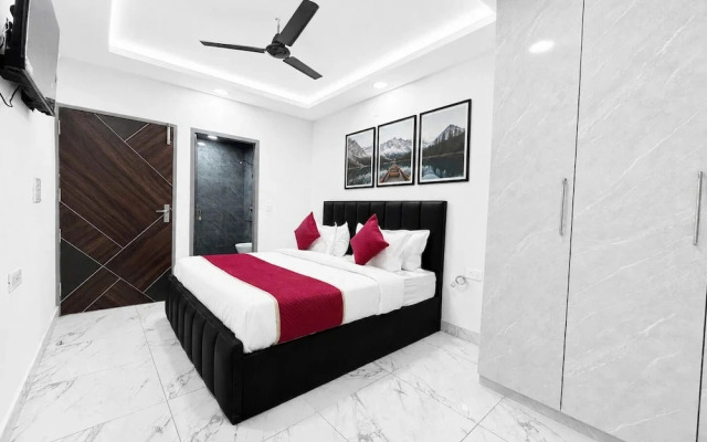 Mauryan Signature Hotel NHPC Metro