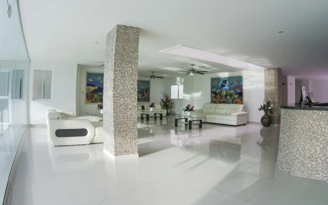Hotel Aquarella Del Mar
