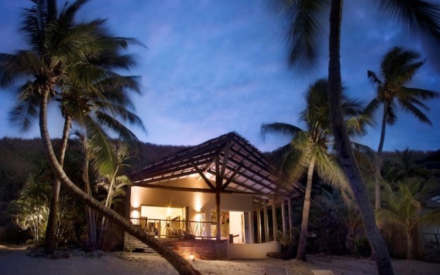 Tadrai Island Resort-Fiji - All Inclusive in Treasure Island, Fiji from 1134$, photos, reviews - zenhotels.com hotel front
